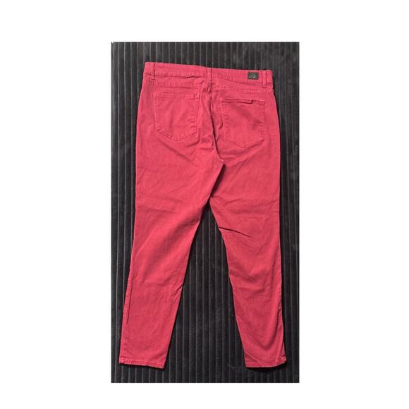 Jordache Women’s Red Super Skinny Pants Size 16 Stretch 28" Inseam - Picture 2 of 3